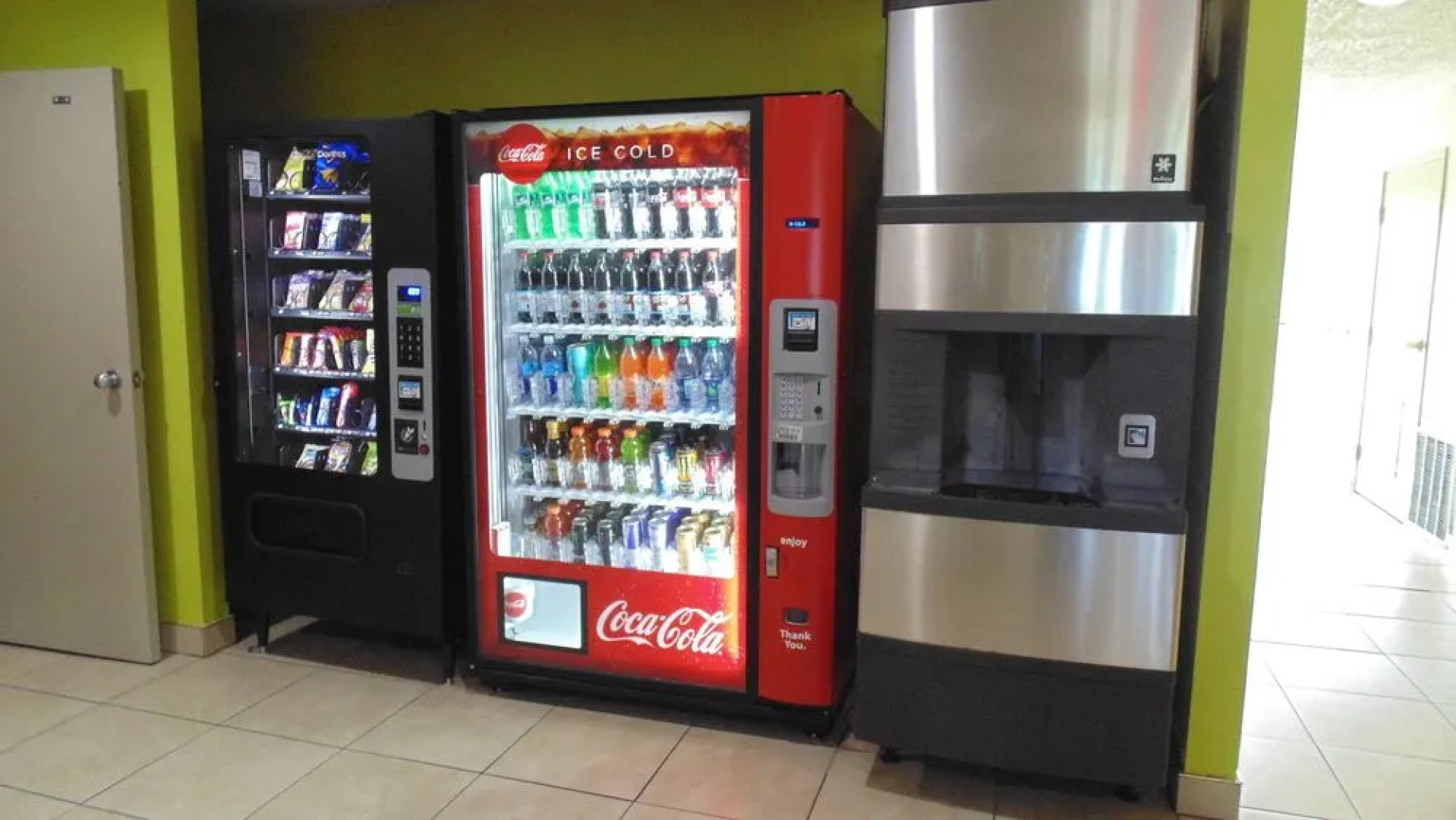 Super 8 Sapulpa Tulsa Area