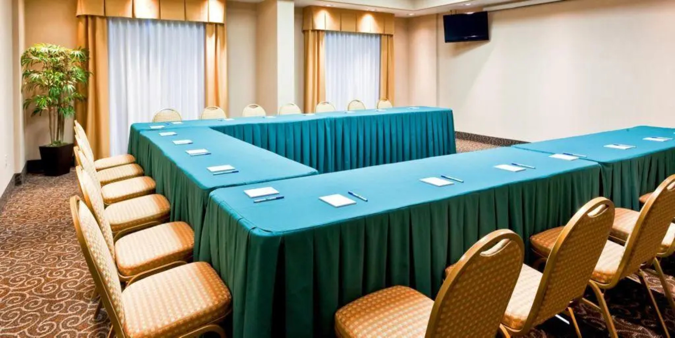 Holiday Inn Express And Suites Monterrey Aeropuerto