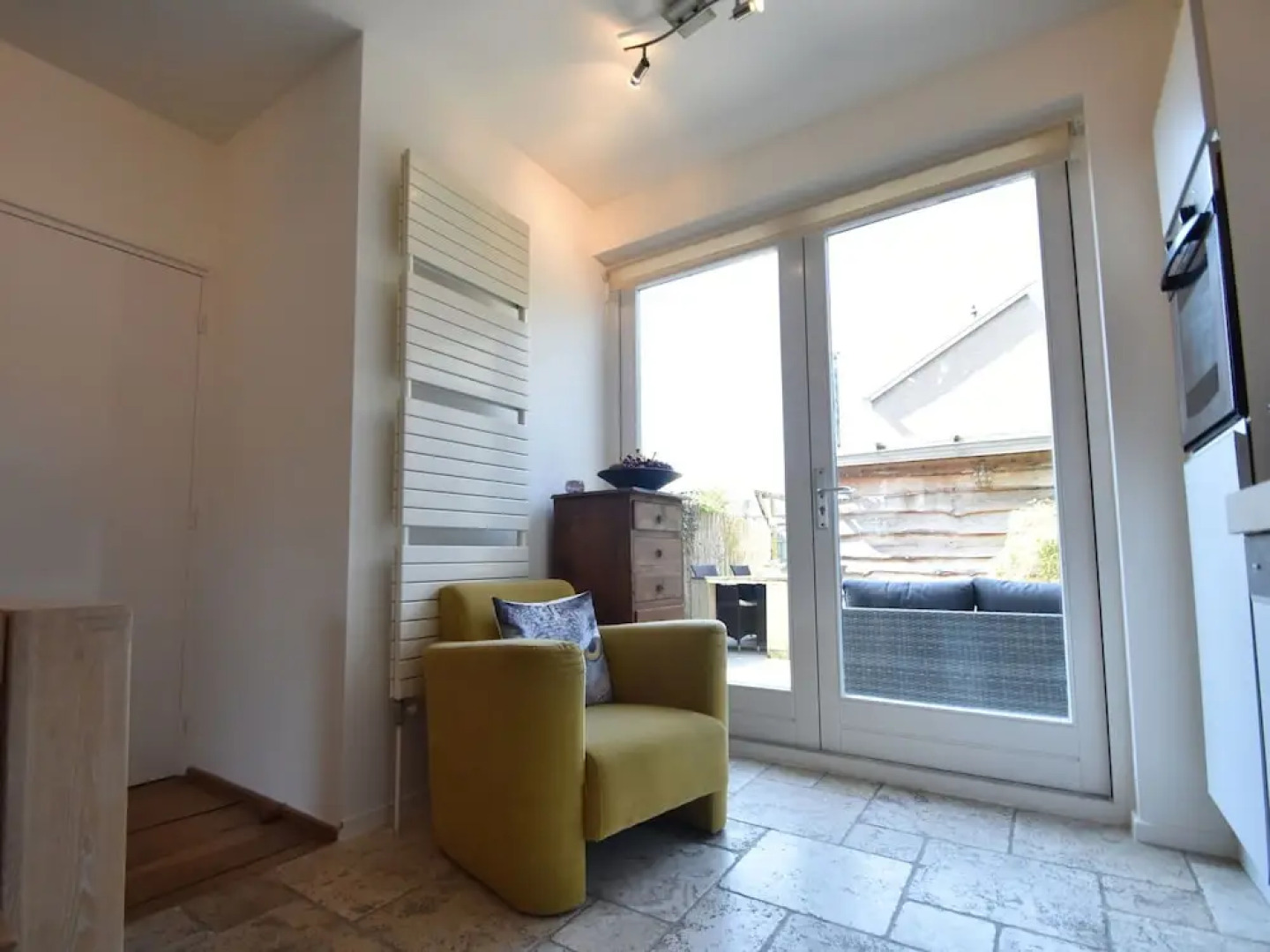 Terraced House at the Edge of Bergen With a View Across the Fields