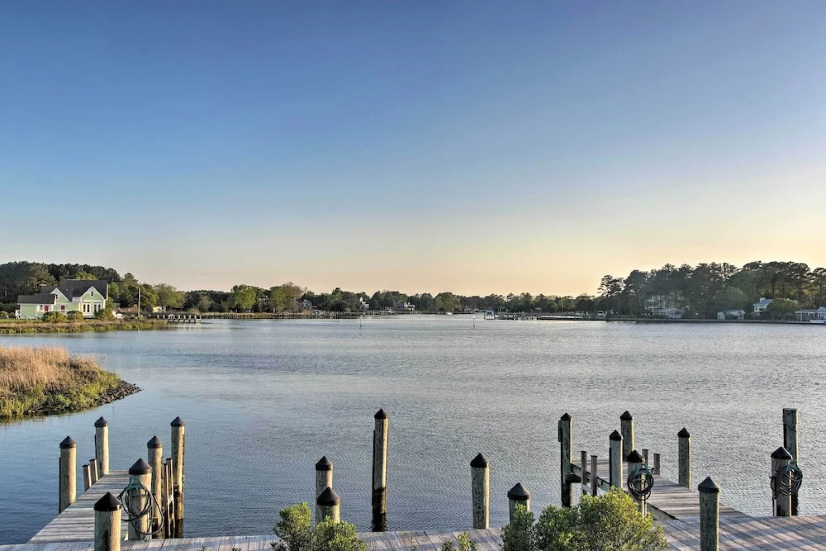 Pet-friendly Ocean View Condo w/ Community Perks!