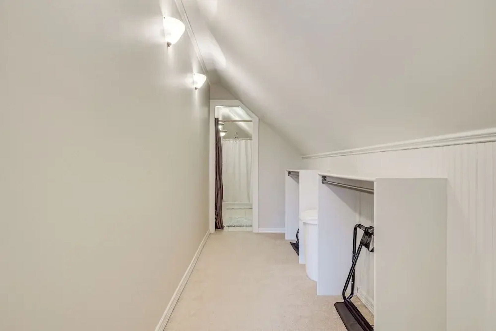 Brenham Rental w/ Deck & Yard < 1 Mi to Downtown!