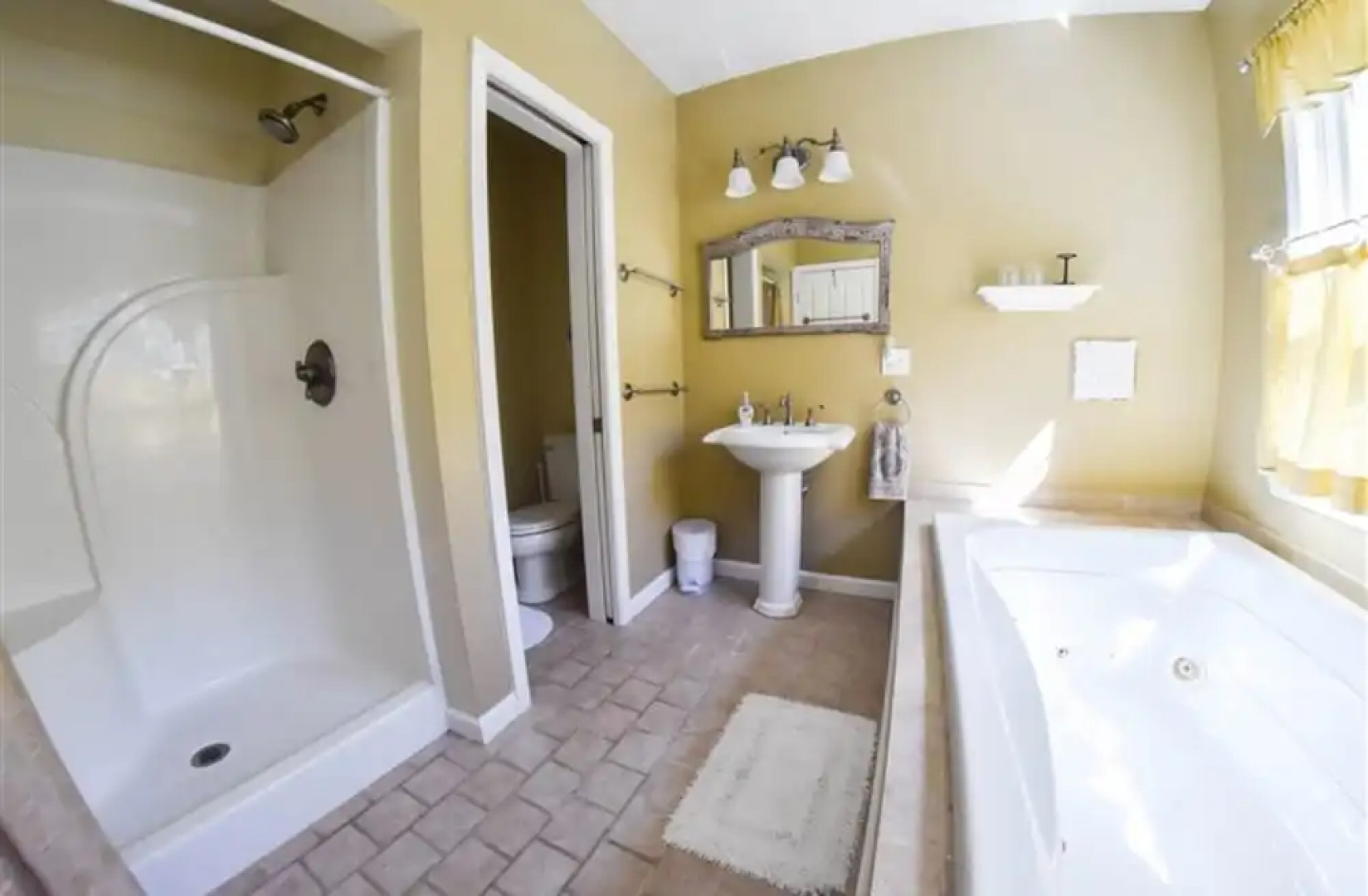 The Pawling House Bed & Breakfast