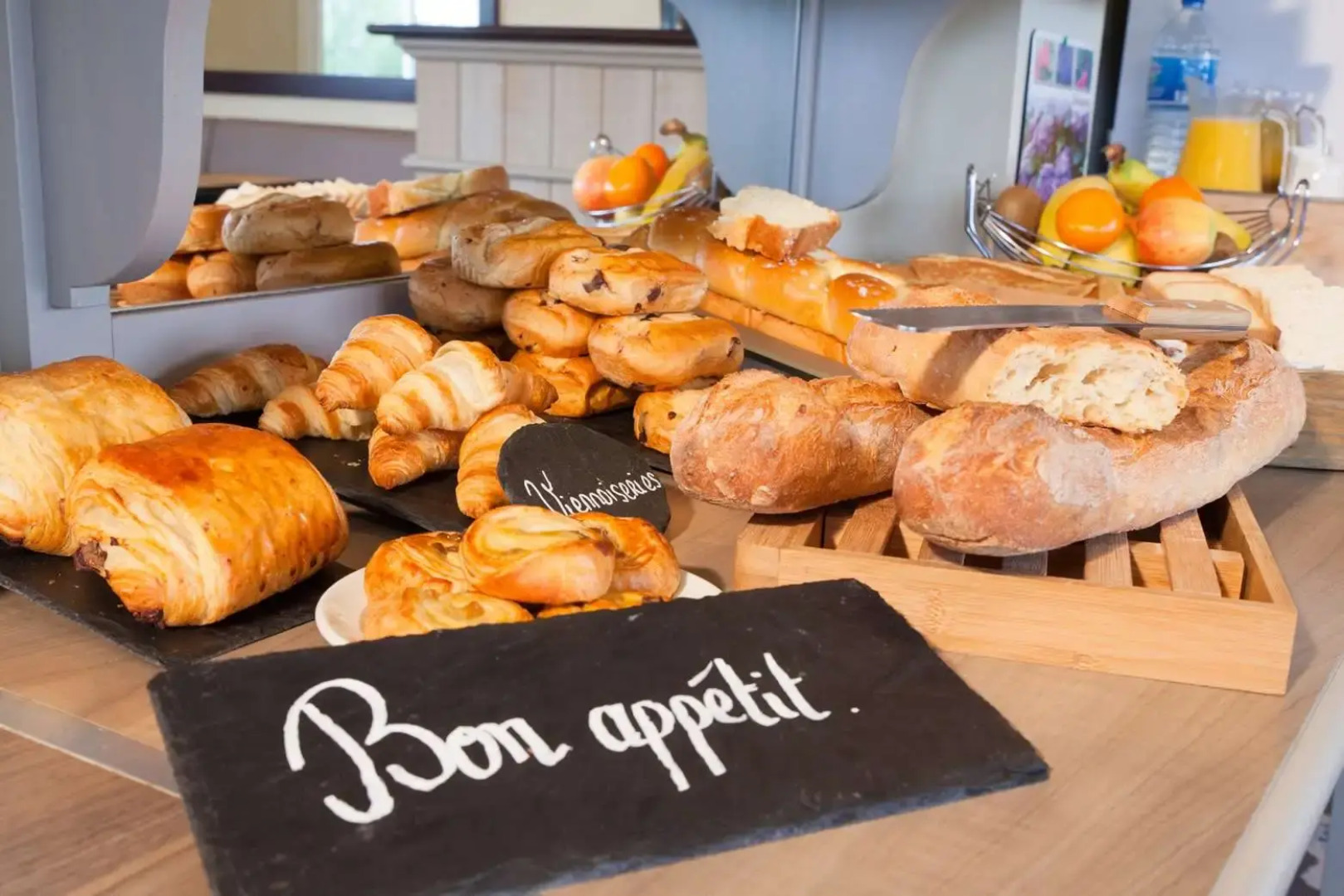 Brit Hotel Lannion - Perros Guirec