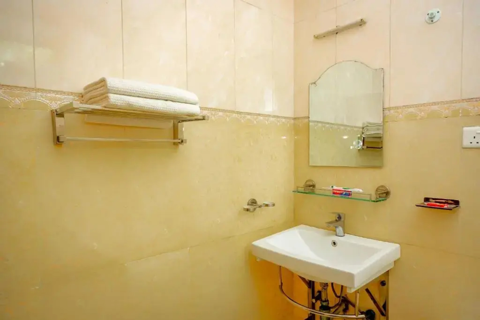 Home Inn Hotel