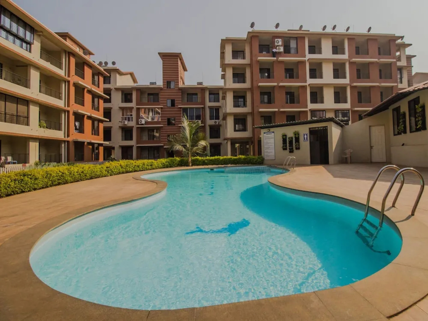 OYO 11448 Home Elegant 3BHK With Pool in Old Goa