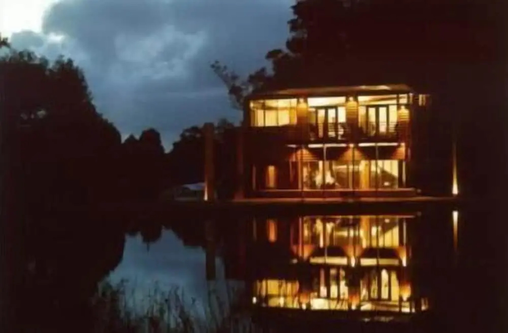 Bettenay Loft Spa Apartment & Lakeview Chalets