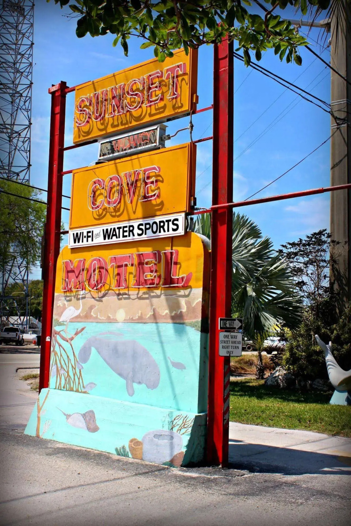 Sunset Cove Beach Resort