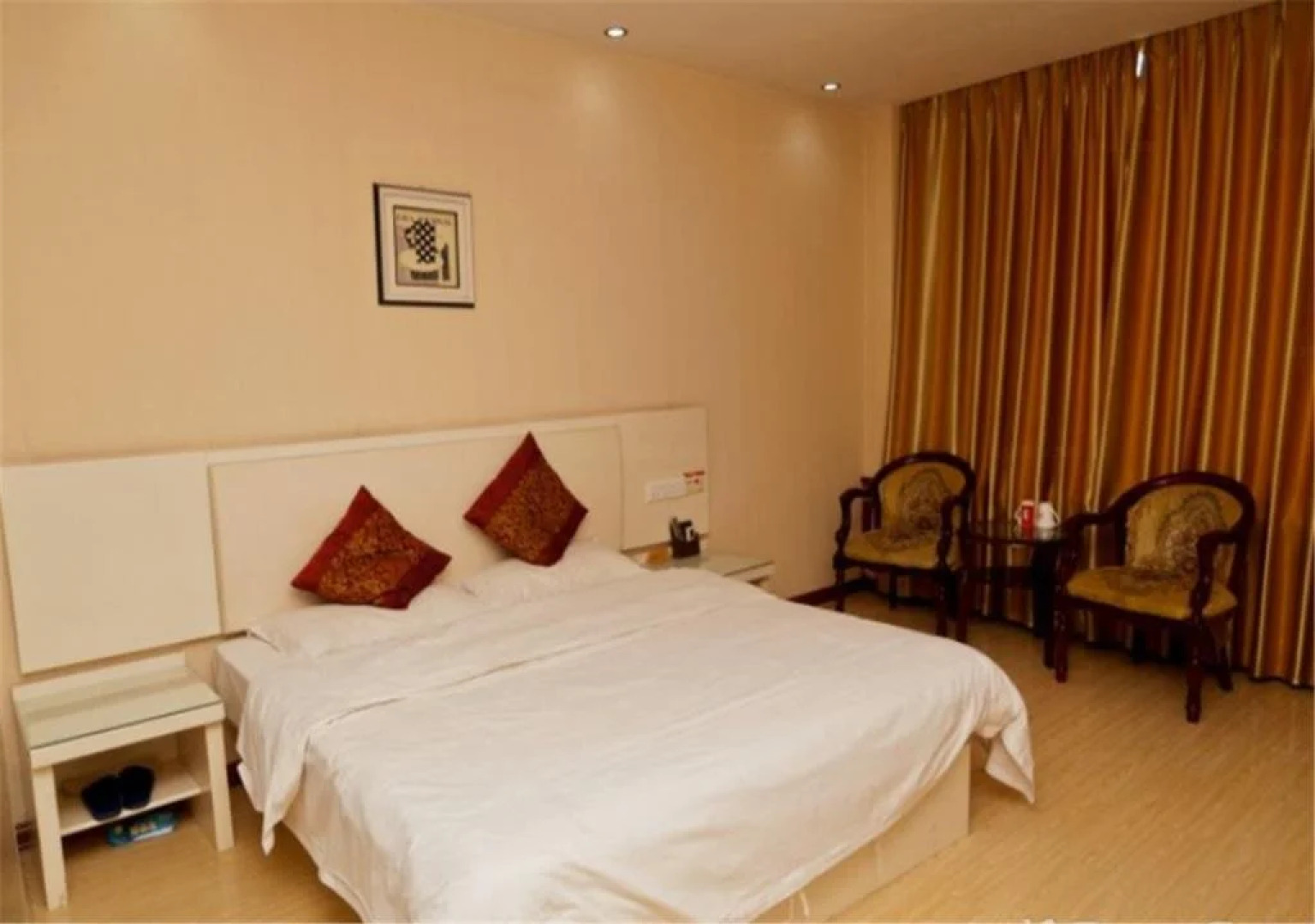 Jiatai Business Hotel