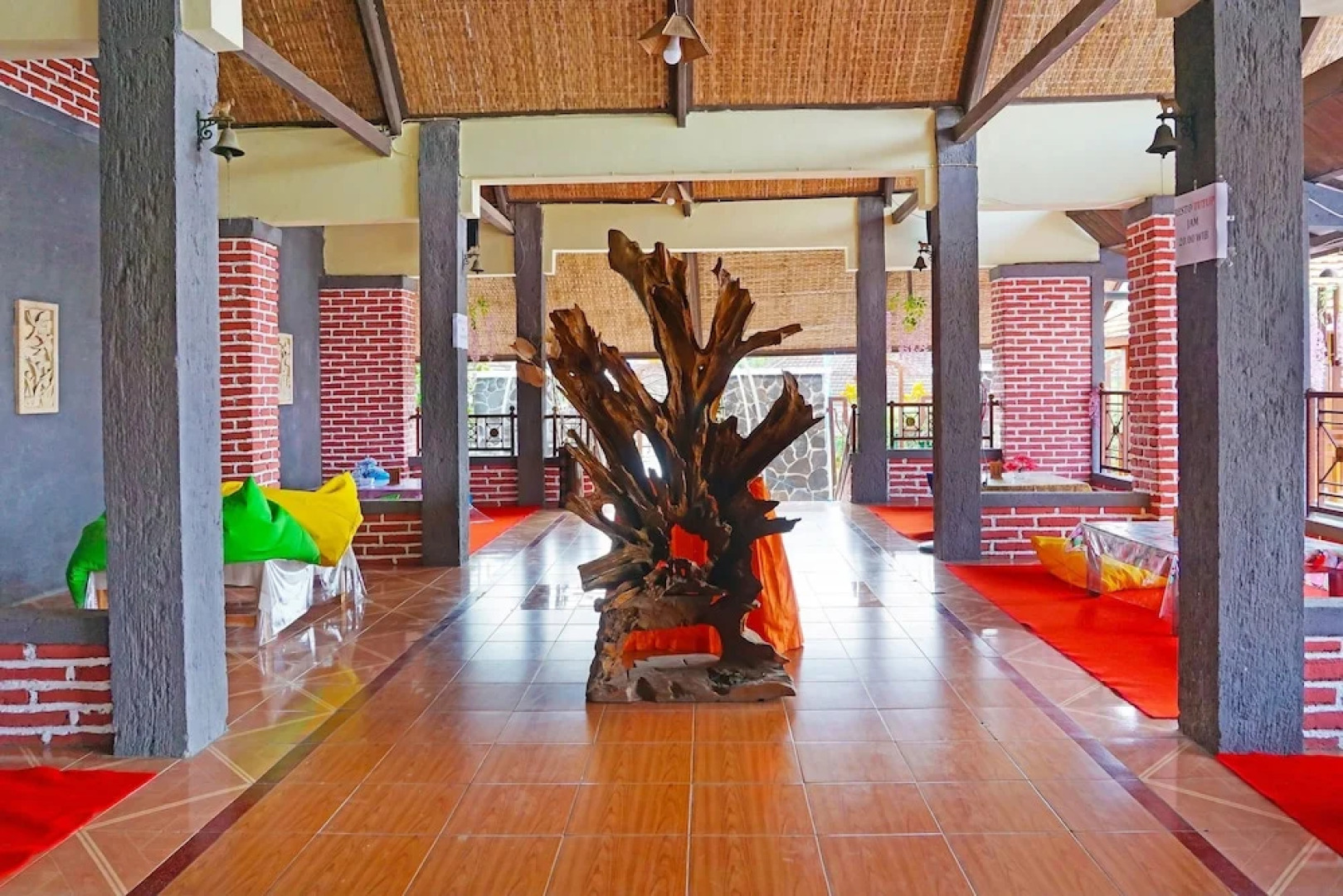 Hotel O Trisna Srabah Resort Homestay & Resto