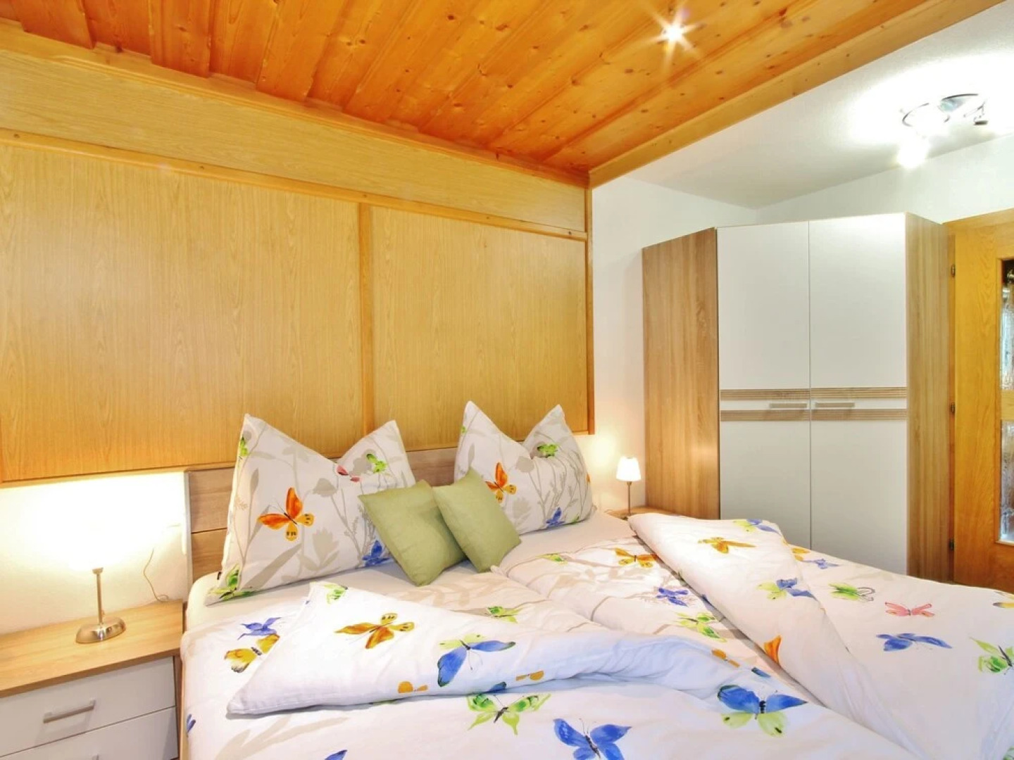 Modern Apartment Near Ski Area in Uttendorf