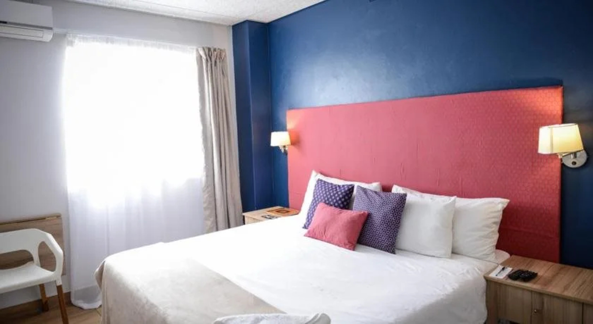 Hokahanya Inn & Conference Centre