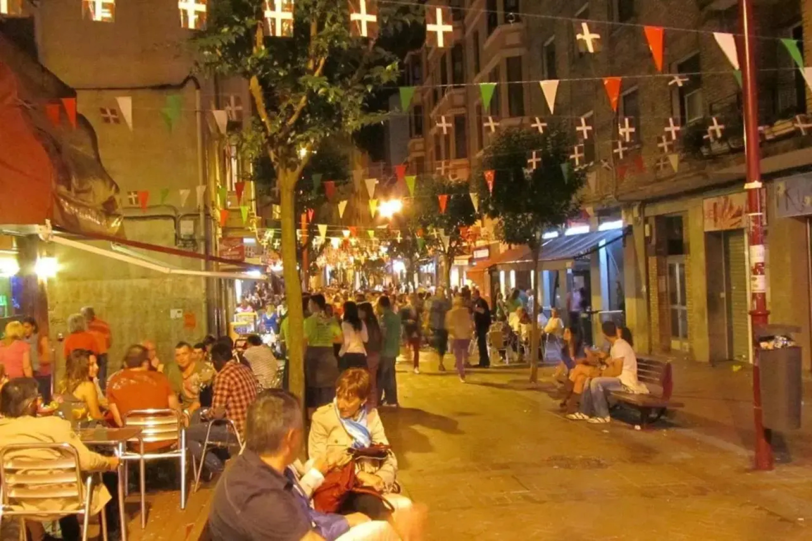 aresapartamentos a 15min de BILBAO, 5minBEC