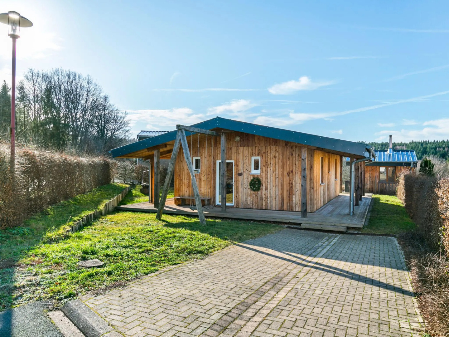 Quaint Chalet in Harreberg with Garden