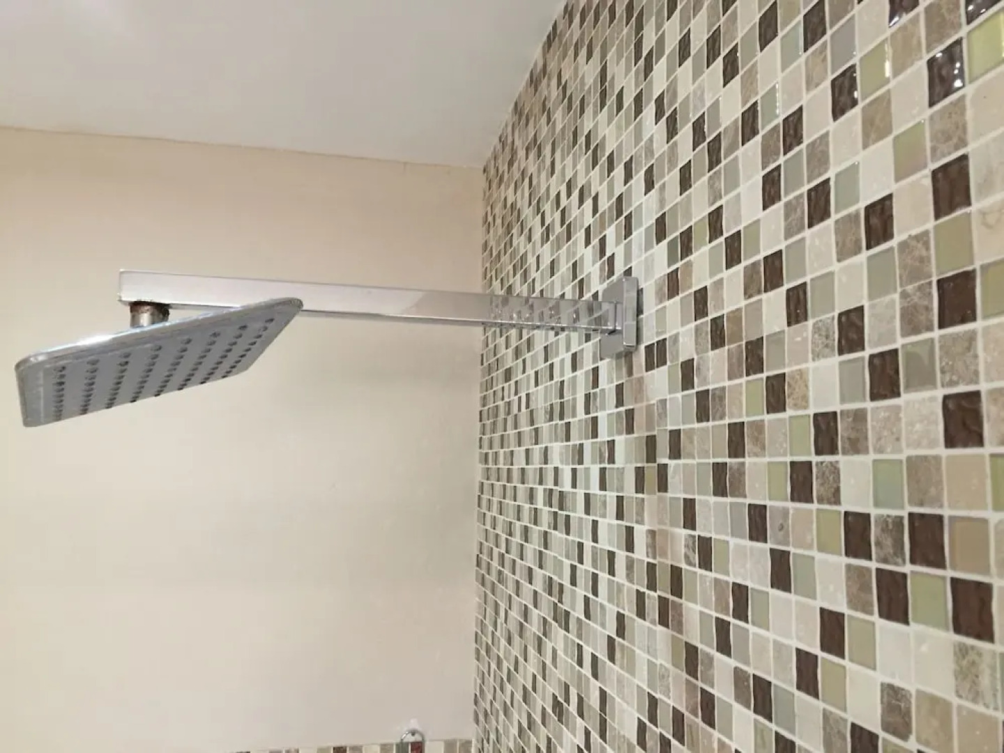 Royal Court Guest House