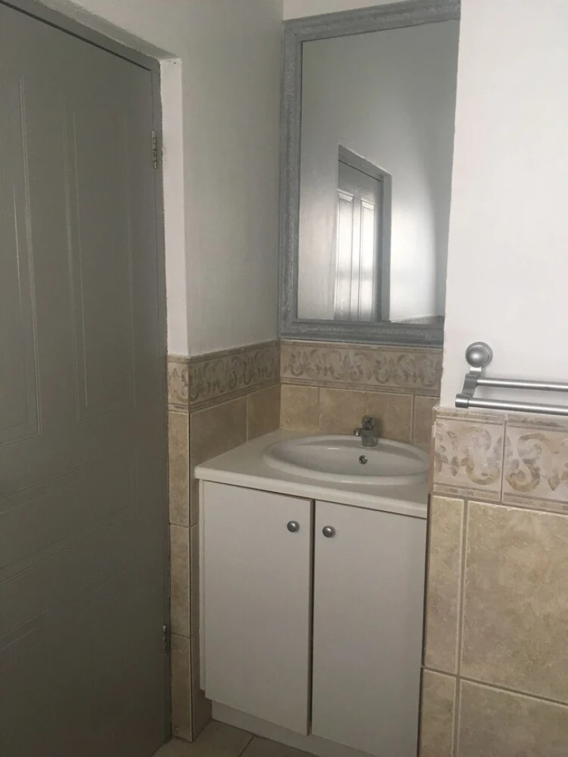 Gallimore Guest Lodge