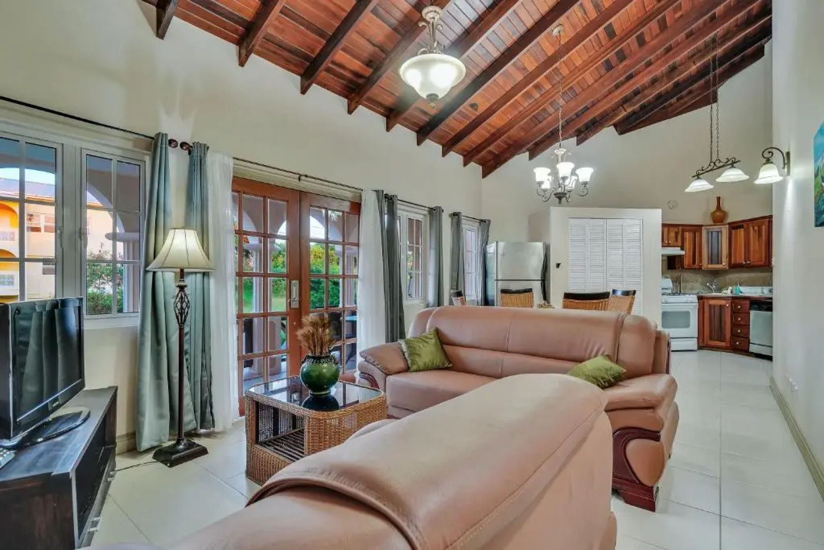 Mandela Court Suites Grenada