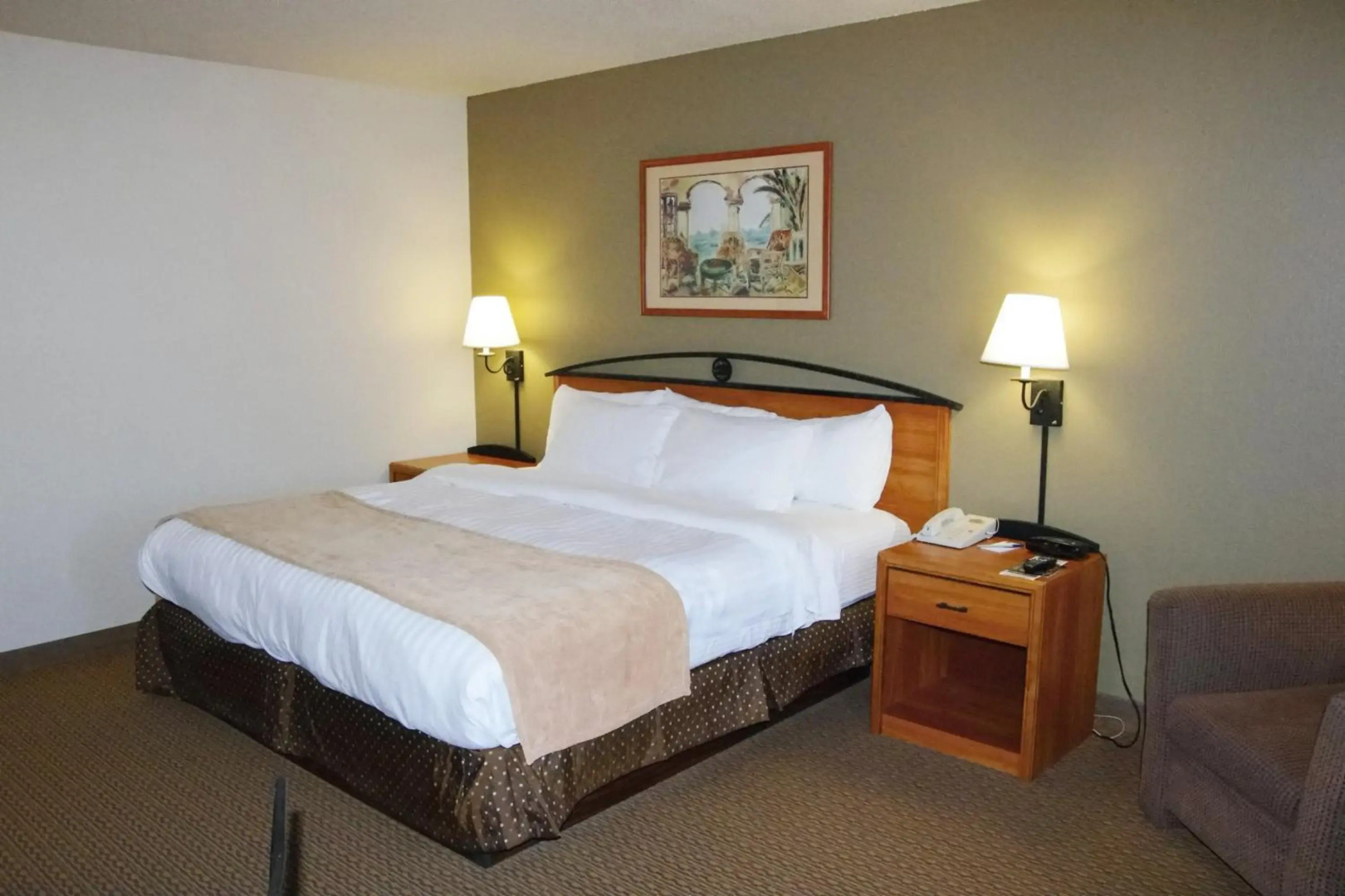 Red Lion Inn & Suites Grimes