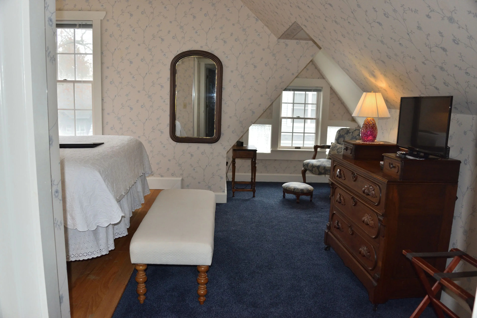 Yelton Manor Bed & Breakfast