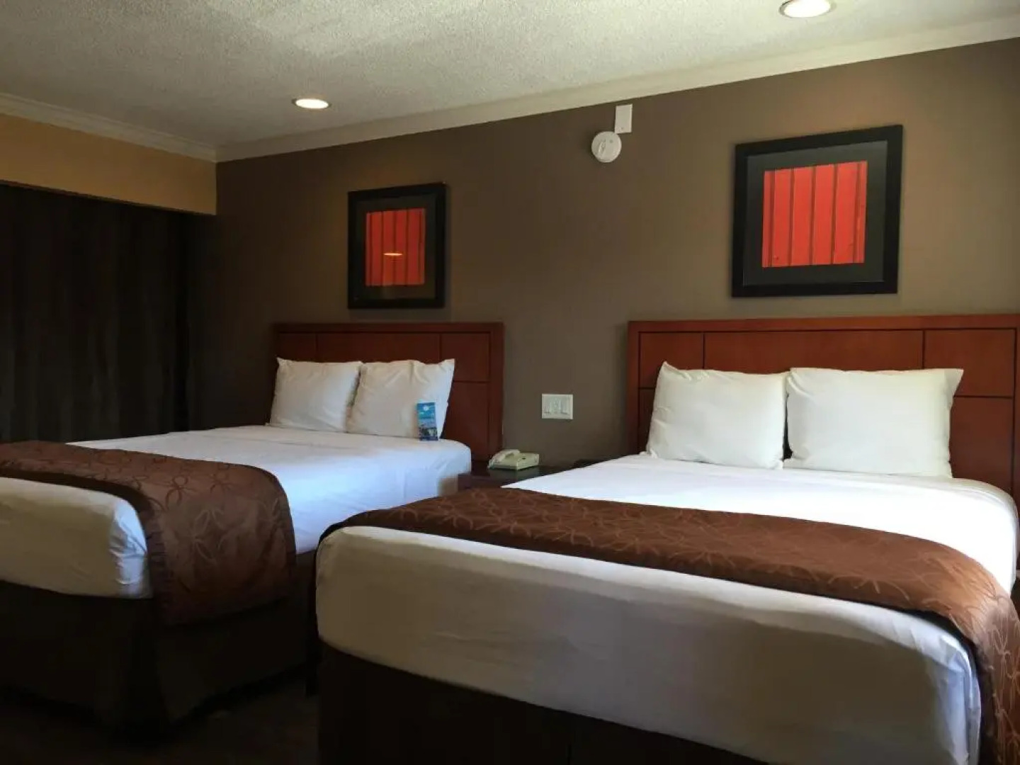 Travelodge by Wyndham El Cajon