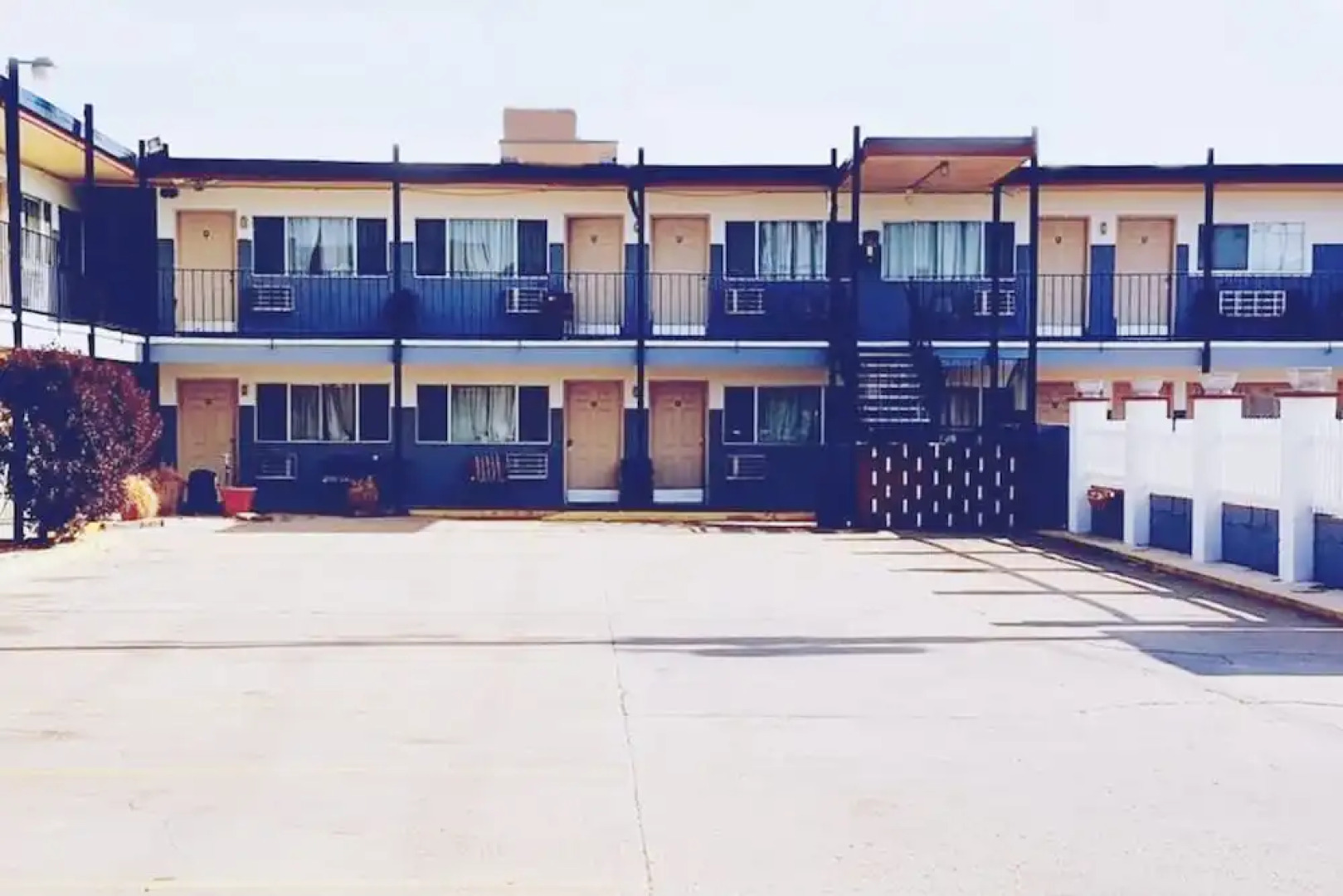 Coratel Inn & Suites by Jasper Hutchinson