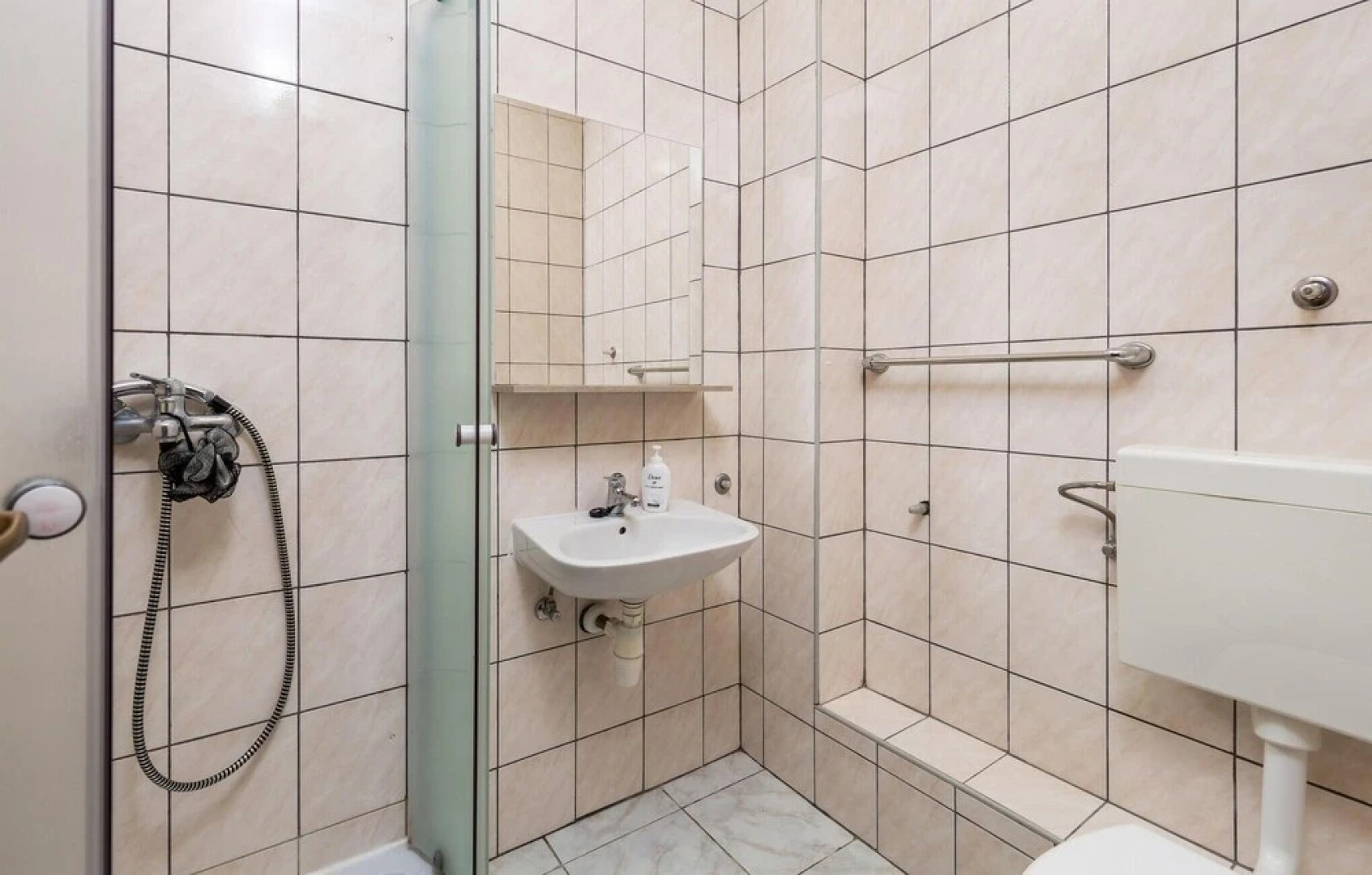 Beautiful Apartment in Prizna With Wifi and 3 Bedrooms