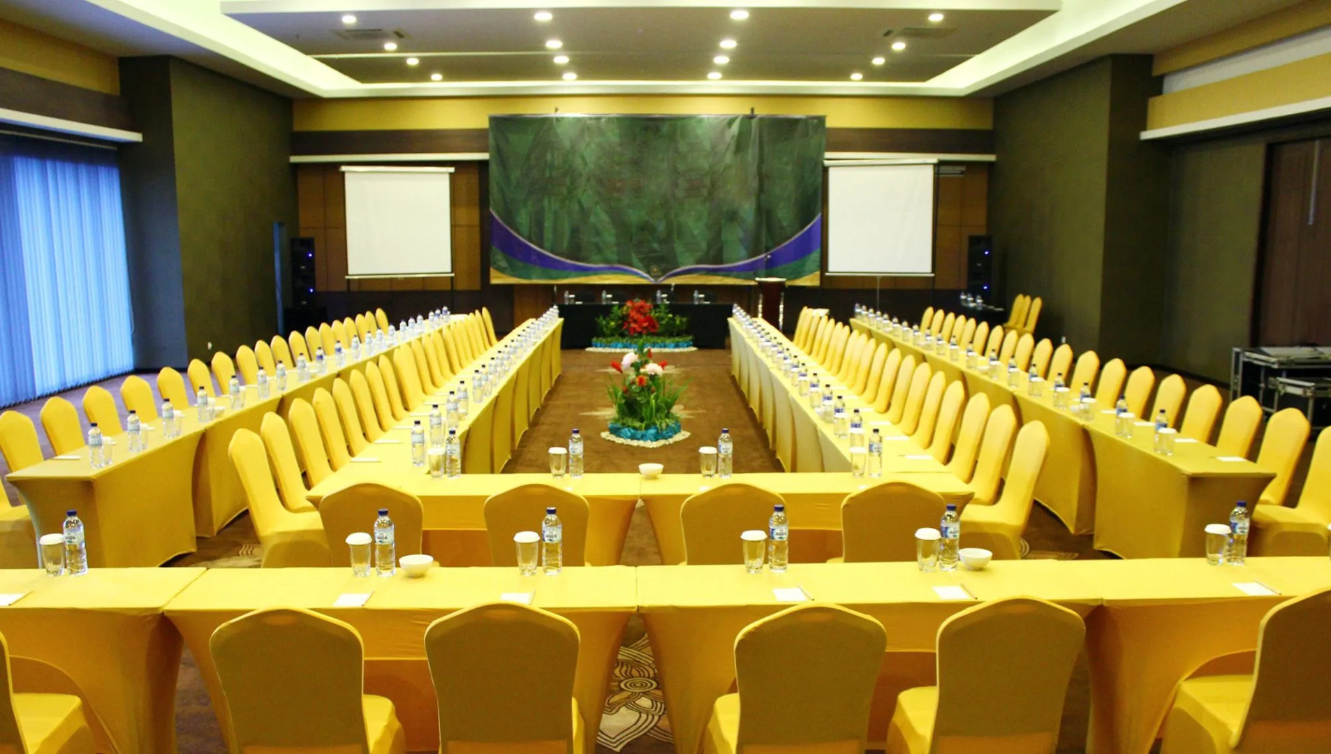 Crystal Lotus Hotel Yogyakarta