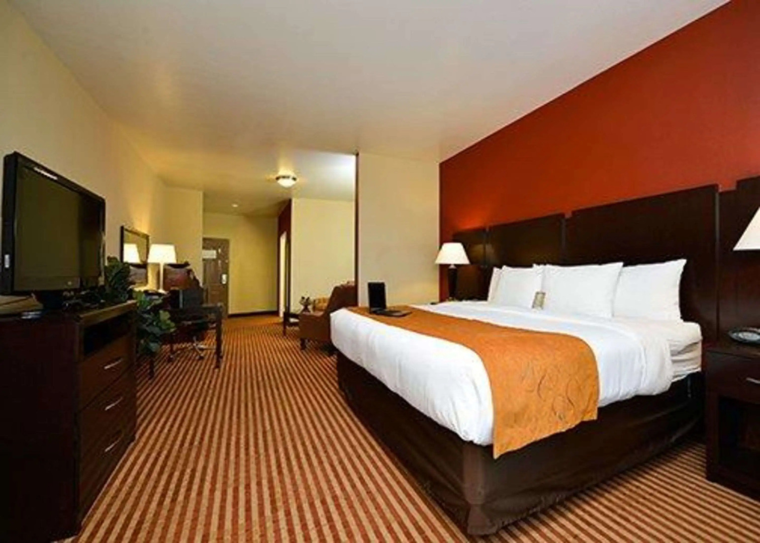 Comfort Suites Bay City
