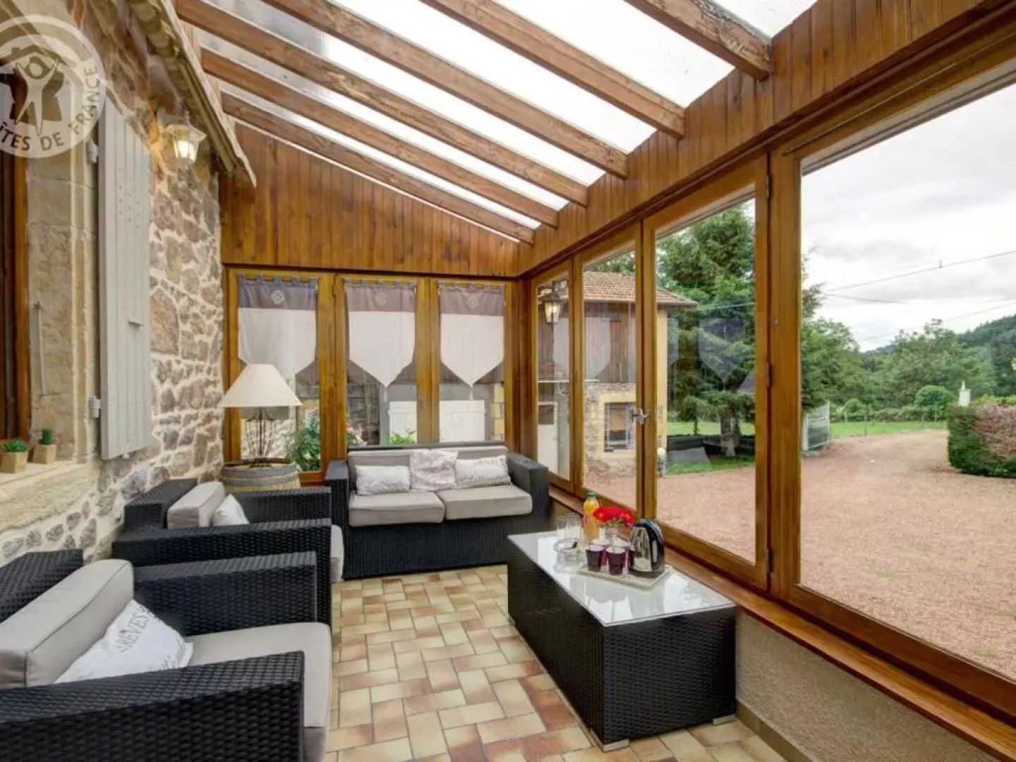 Gîte Belmont-de-la-Loire, 4 pièces, 8 personnes - FR-1-496-32