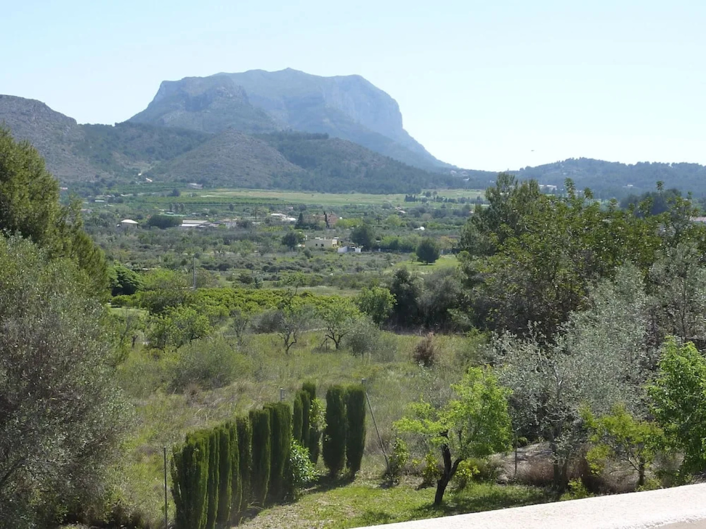 032 Villa Albardanera