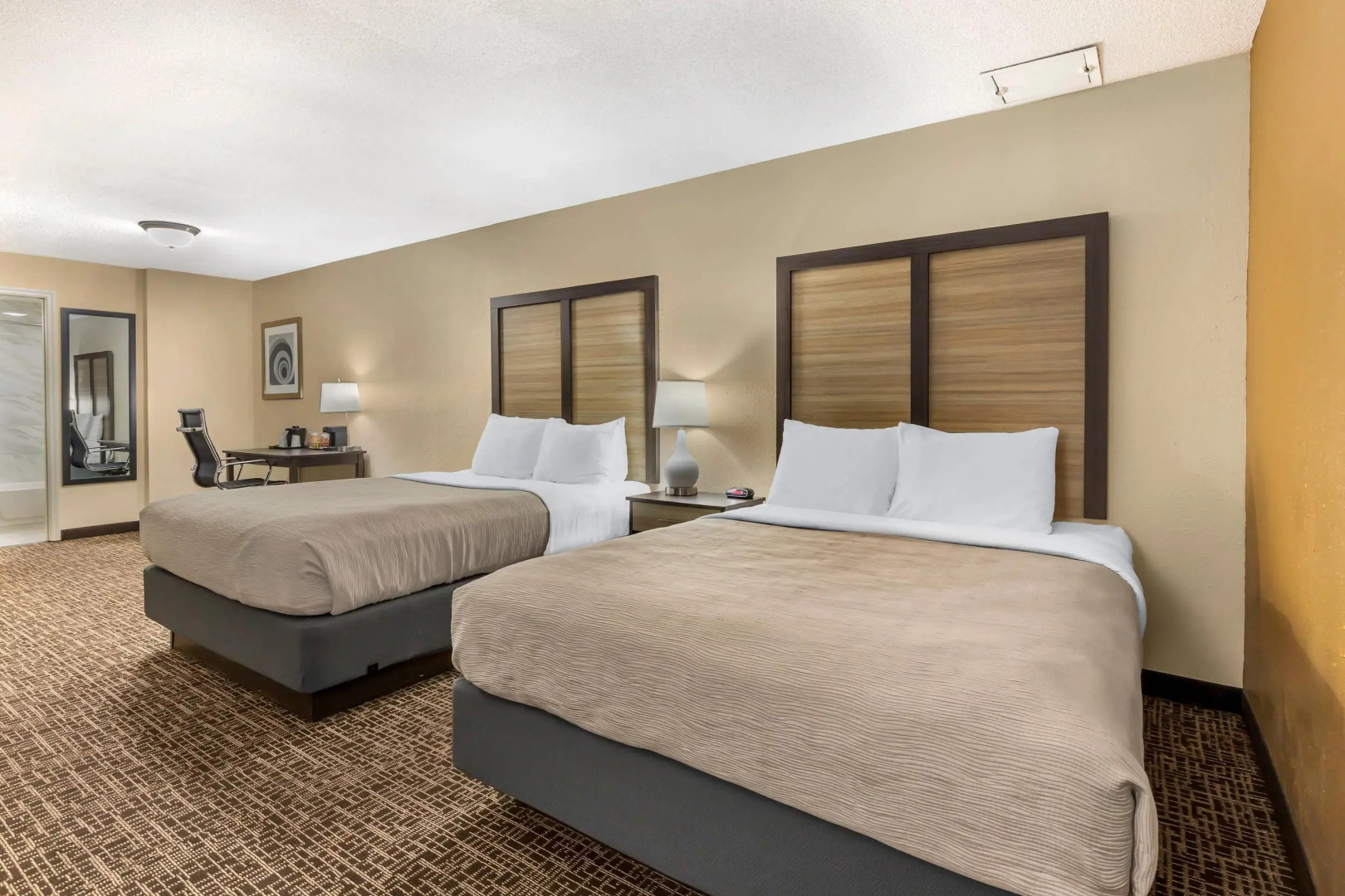 Quality Inn & Suites Spring Lake - Fayetteville near Fort Bragg