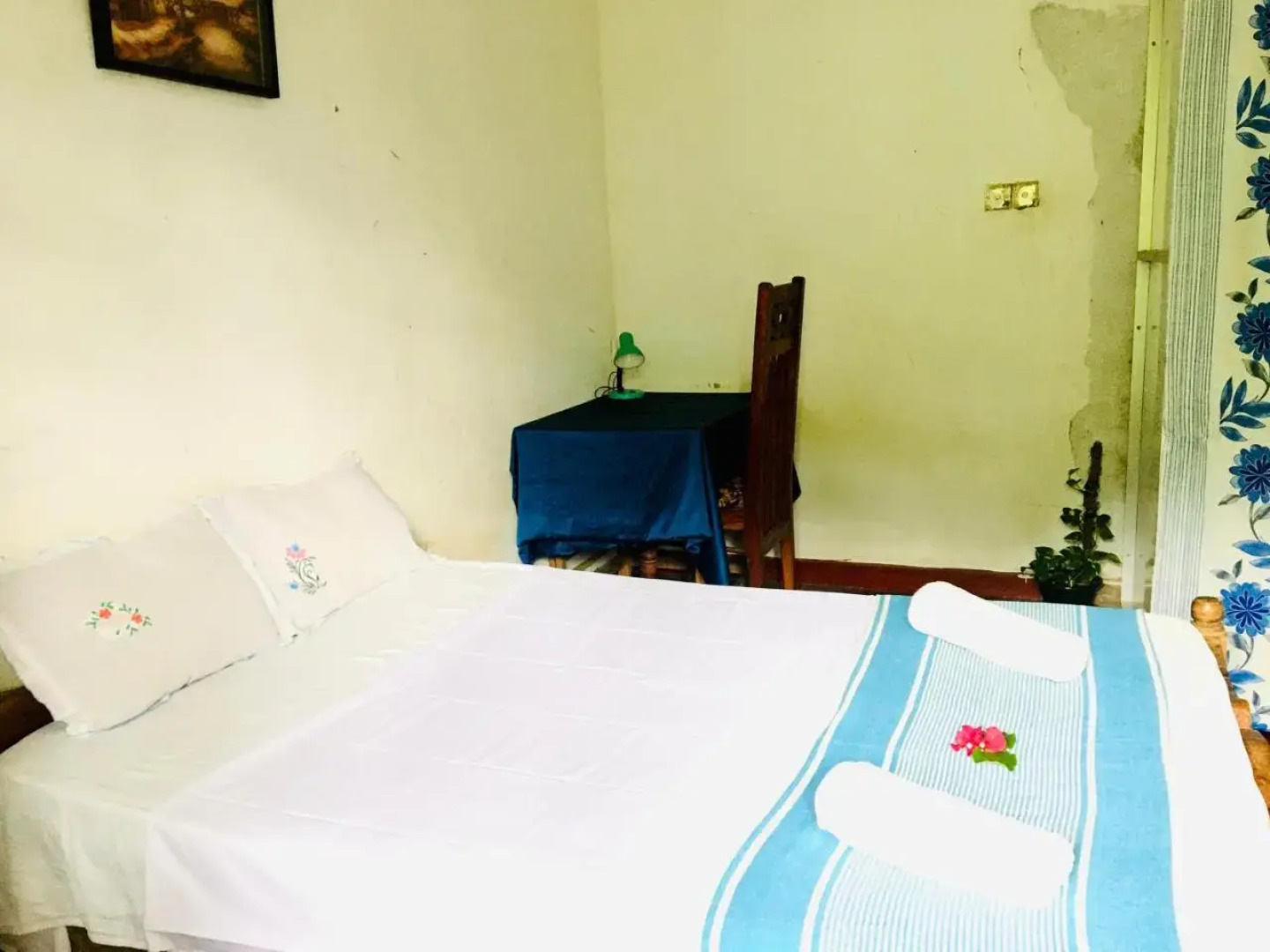 Mama Daisy's Homestay Rekawa.