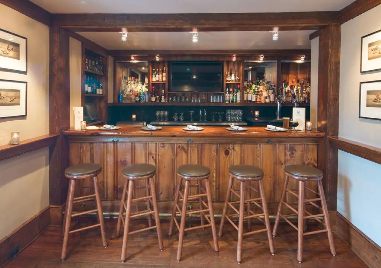 The Red Fox Inn & Tavern