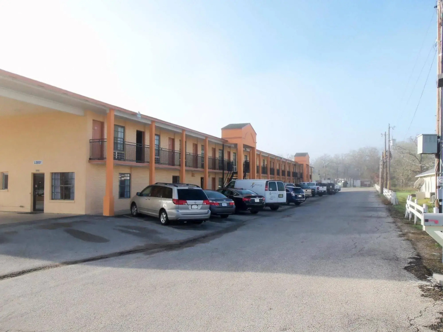 Giddings Executive Inn