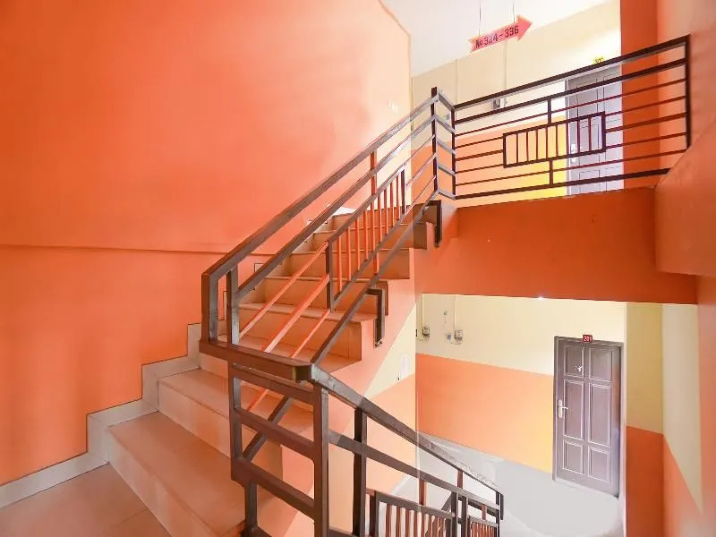 OYO 2639 Oxy Townhouse