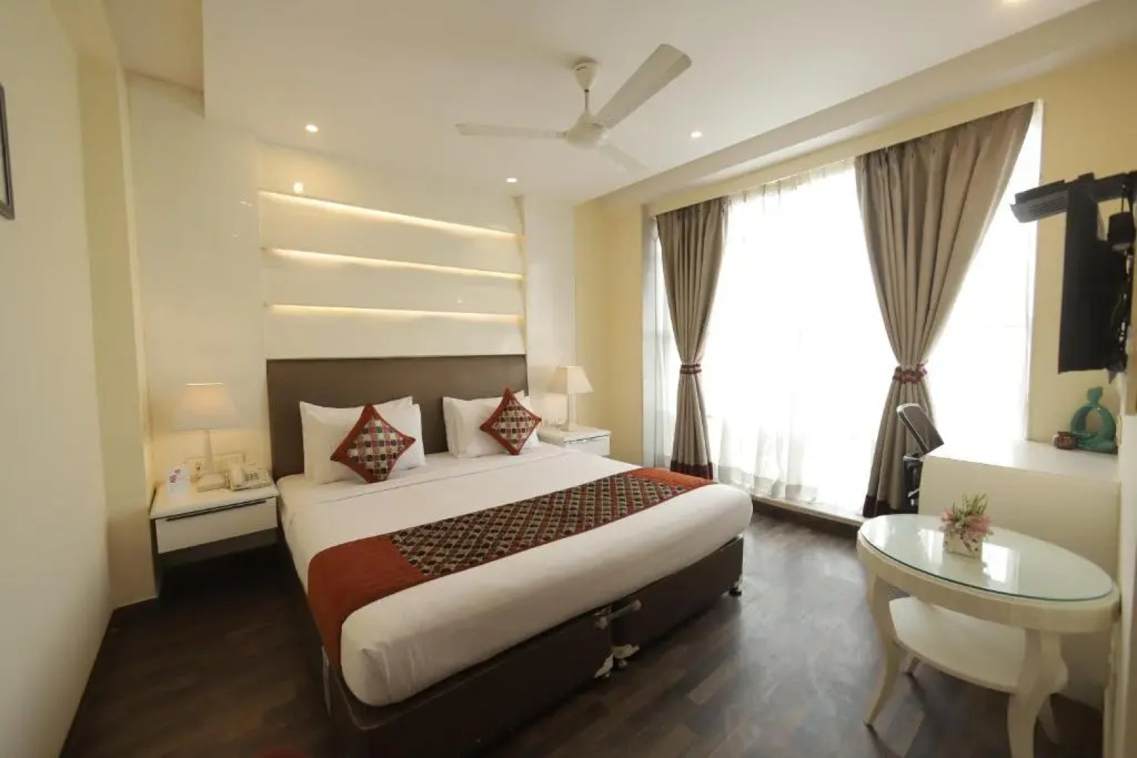 Hotel Picasso Naraina