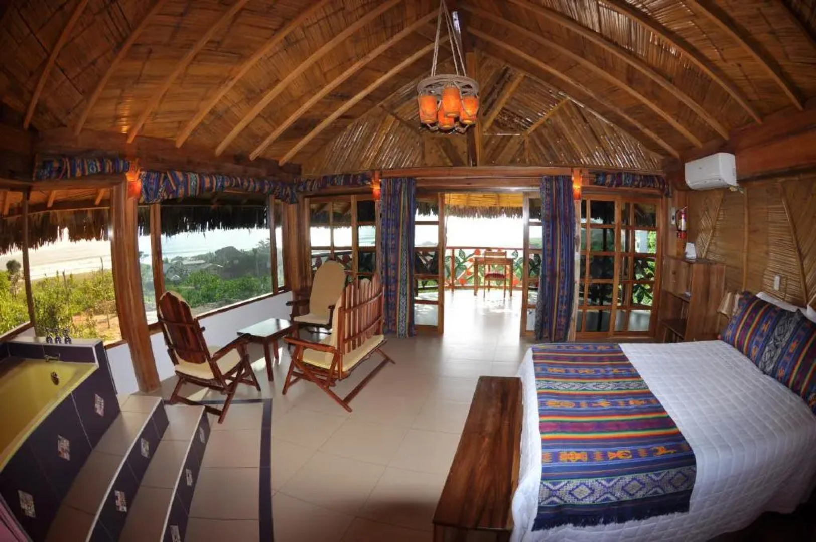 Azuluna Ecolodge