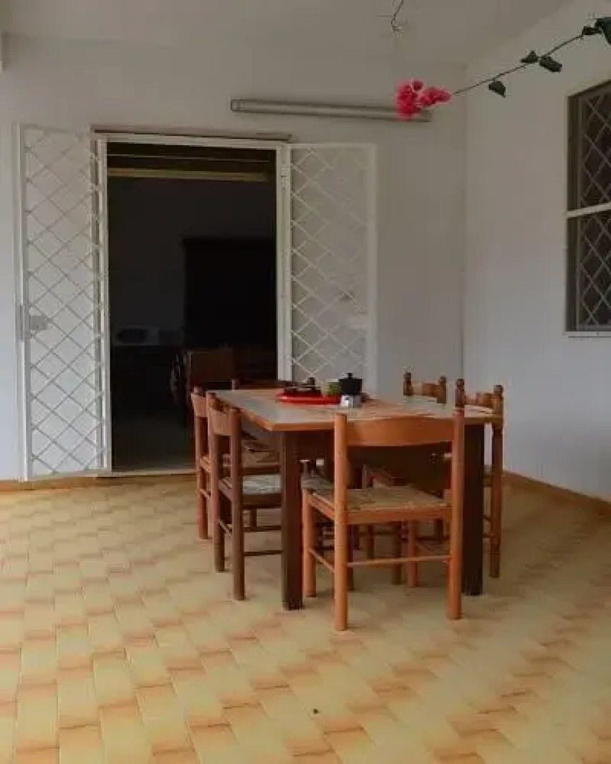 Sasinae - Villa Via N3