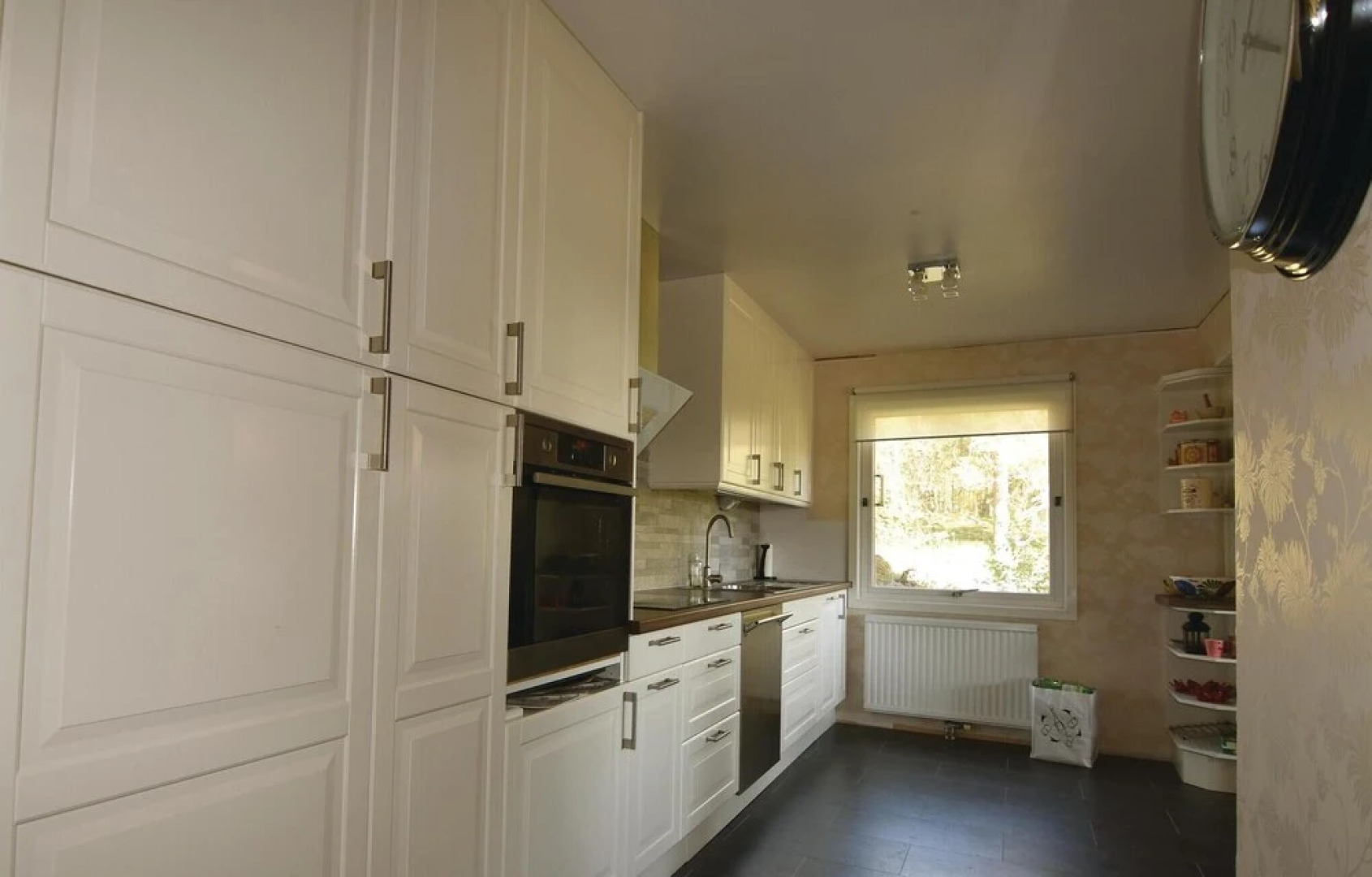 Stunning Home in Håverud With 4 Bedrooms and Internet