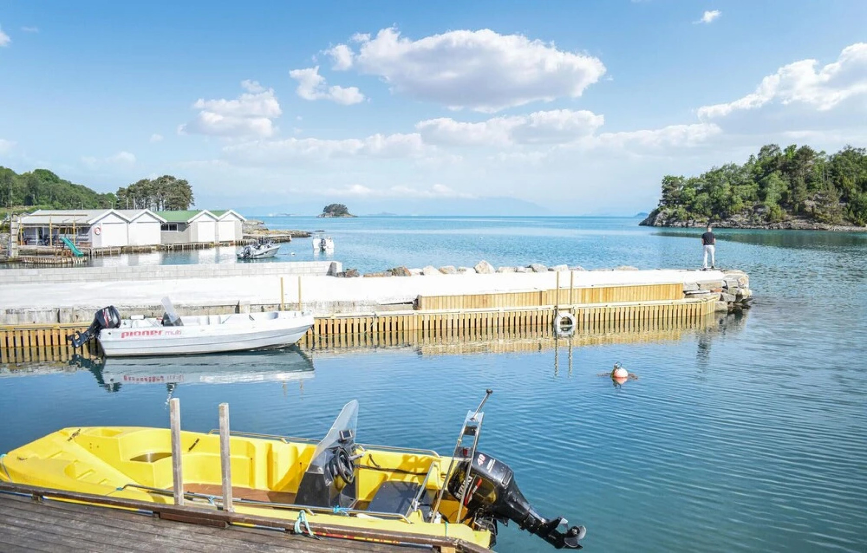 Beautiful Home in Bjoa With 4 Bedrooms and Wifi