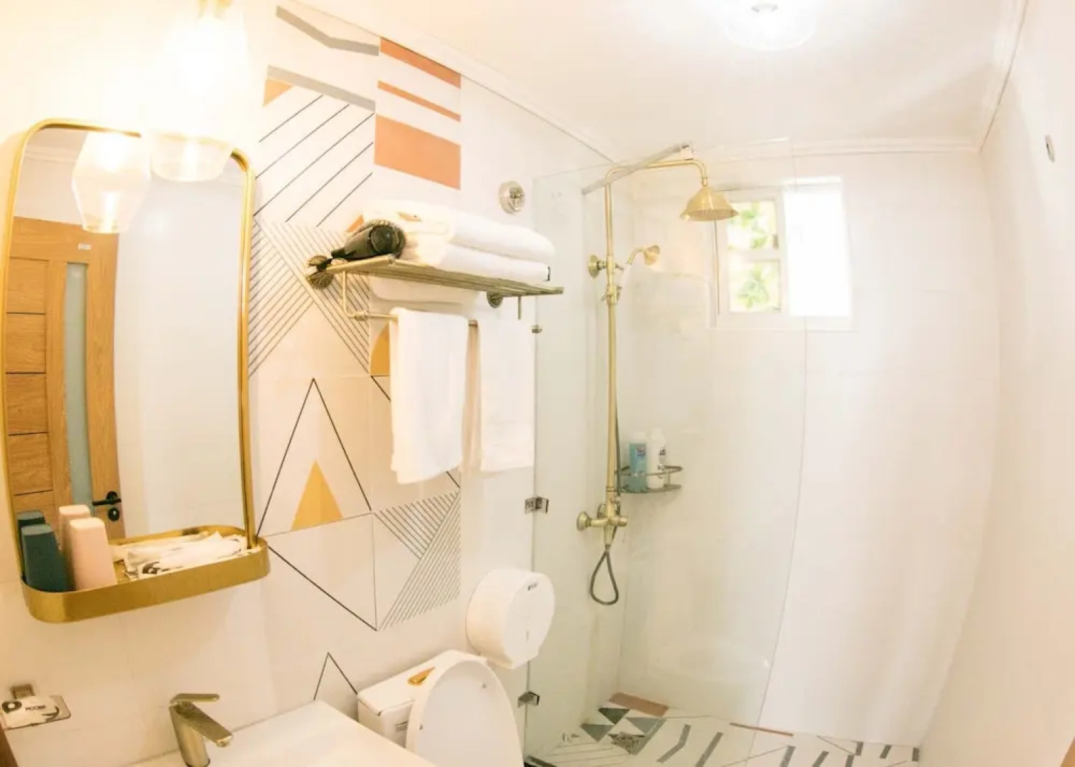 Oasis Boutique House