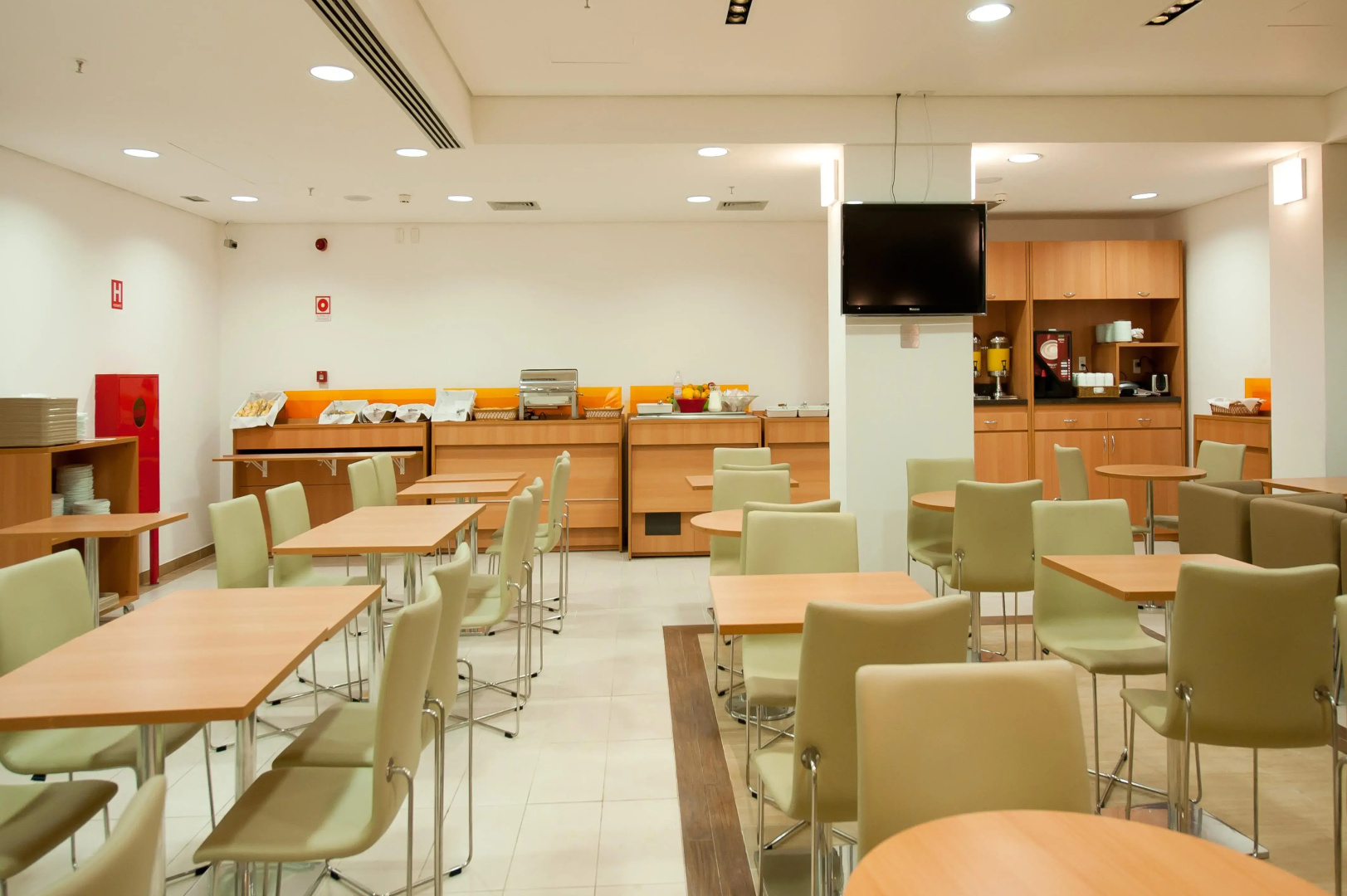 Ibis Santos Gonzaga Praia