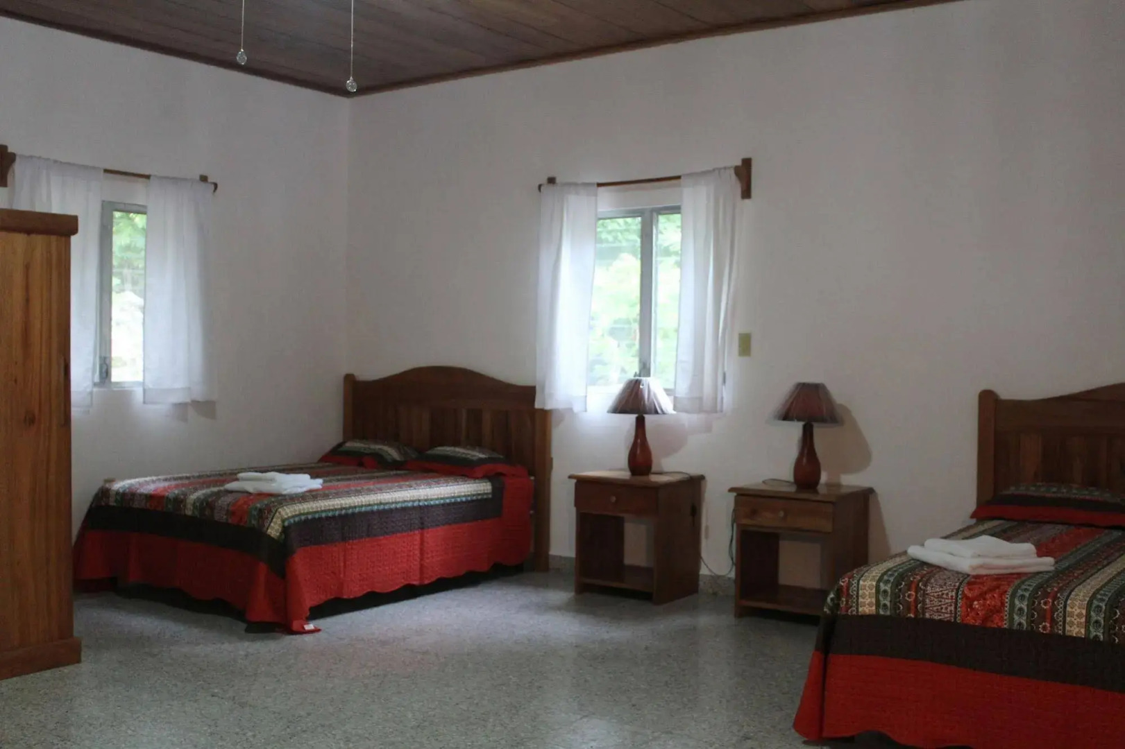 Maya Zacpetén Jungle Lodge