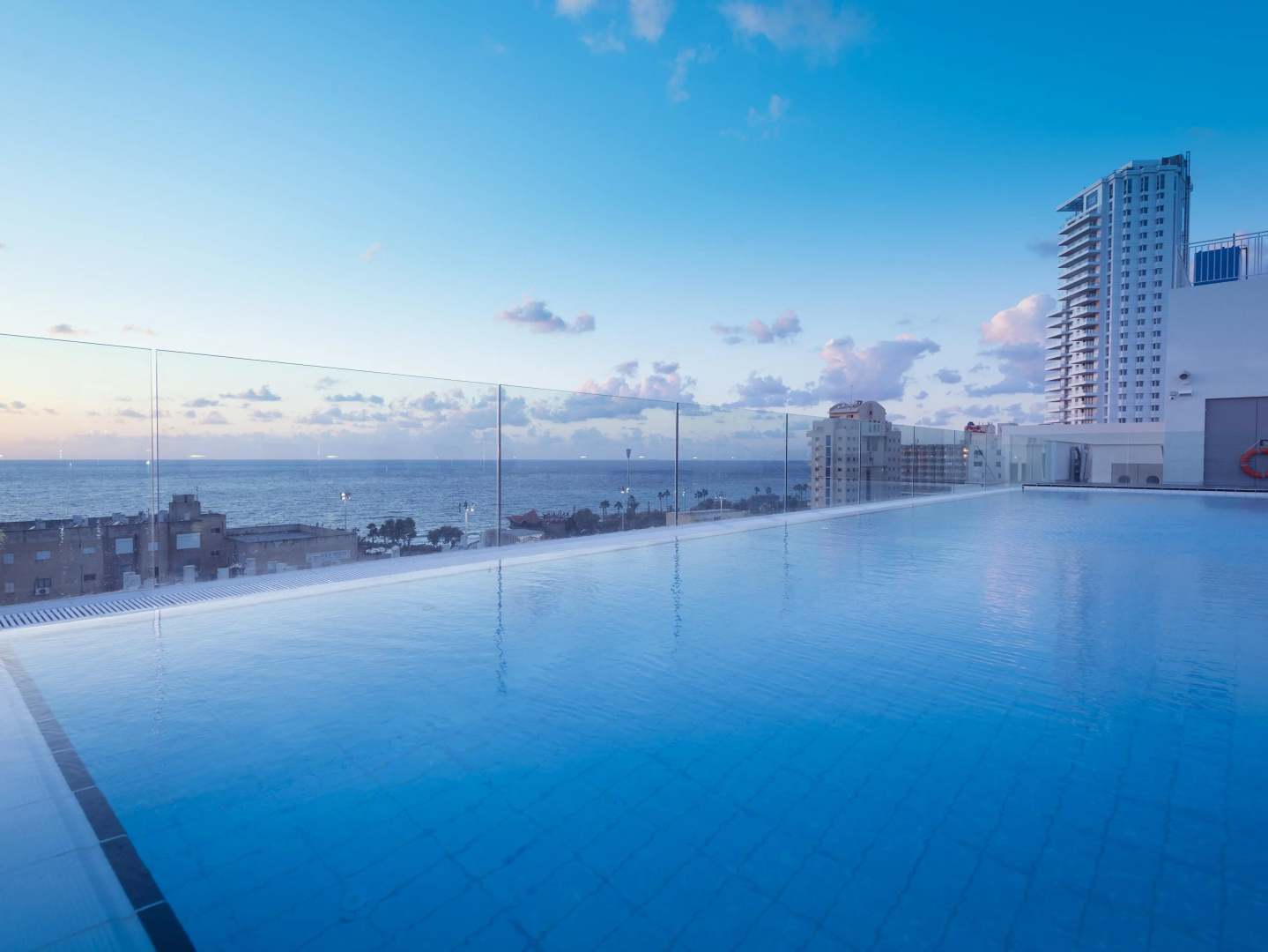Leonardo Plaza Netanya
