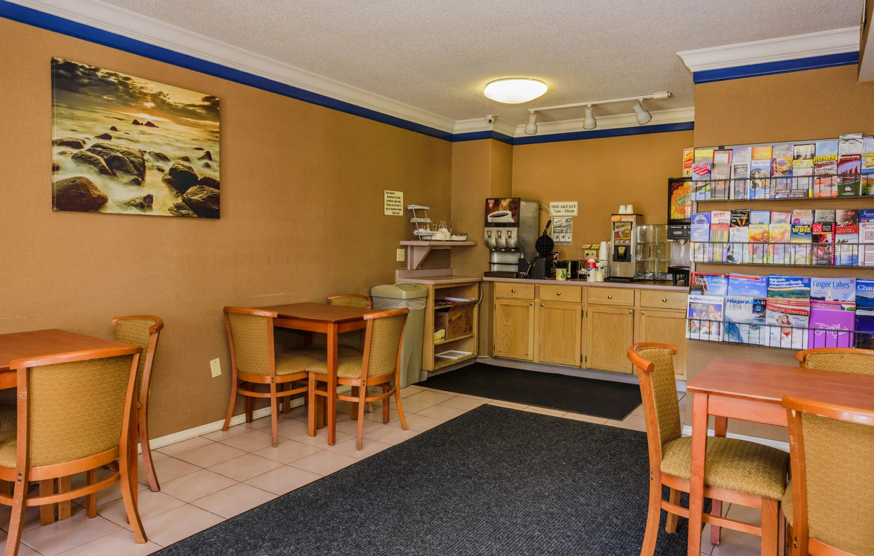 University Manor Inn