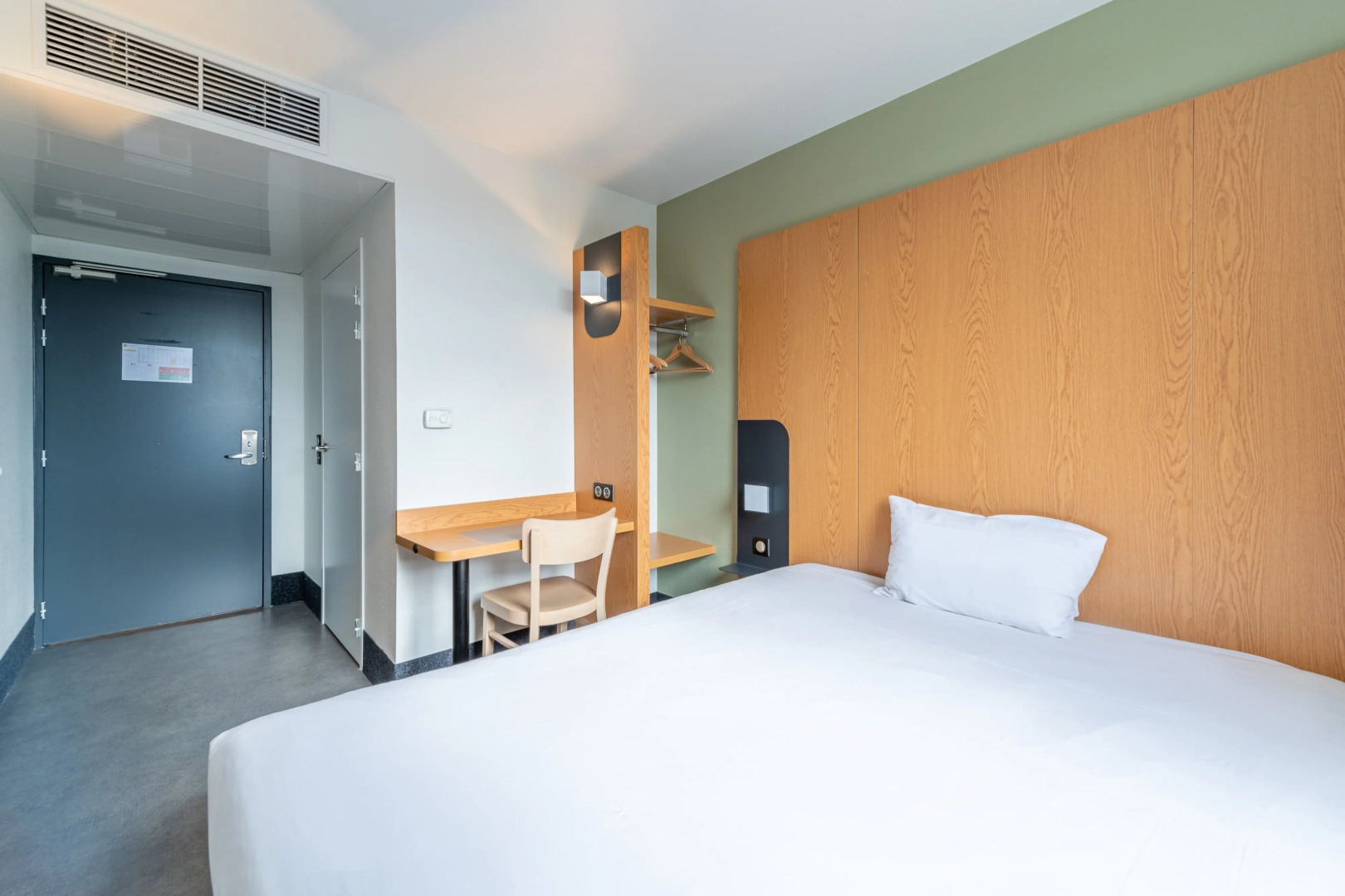 B&B HOTEL Lieusaint Carré Sénart