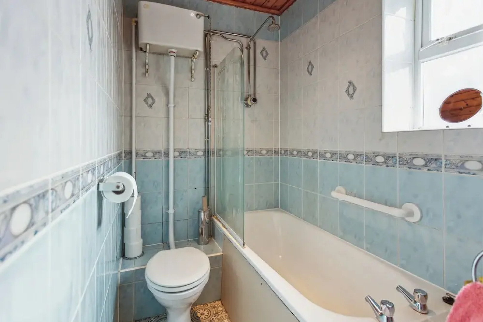 Ideal for a Longer Stay or Contractor, Sleeps 1-4