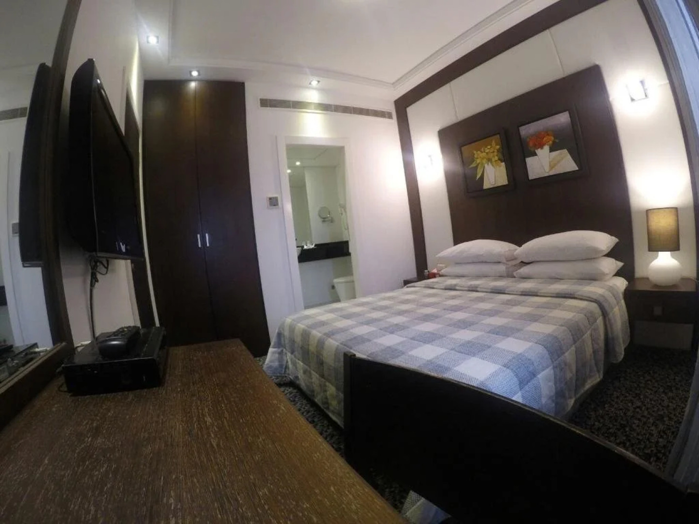 Las Salinas Resort / Motel