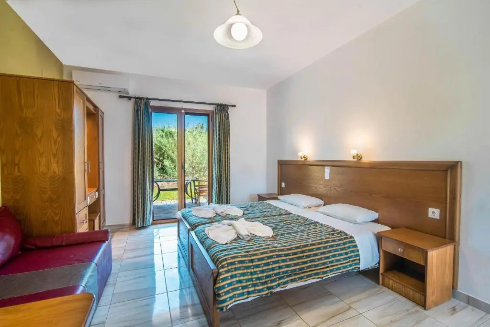 Mirage Arillas Studio Type C16