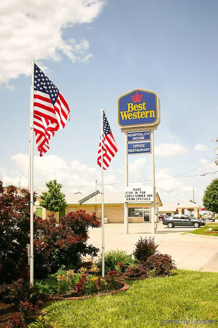 Best Western Hospitality House