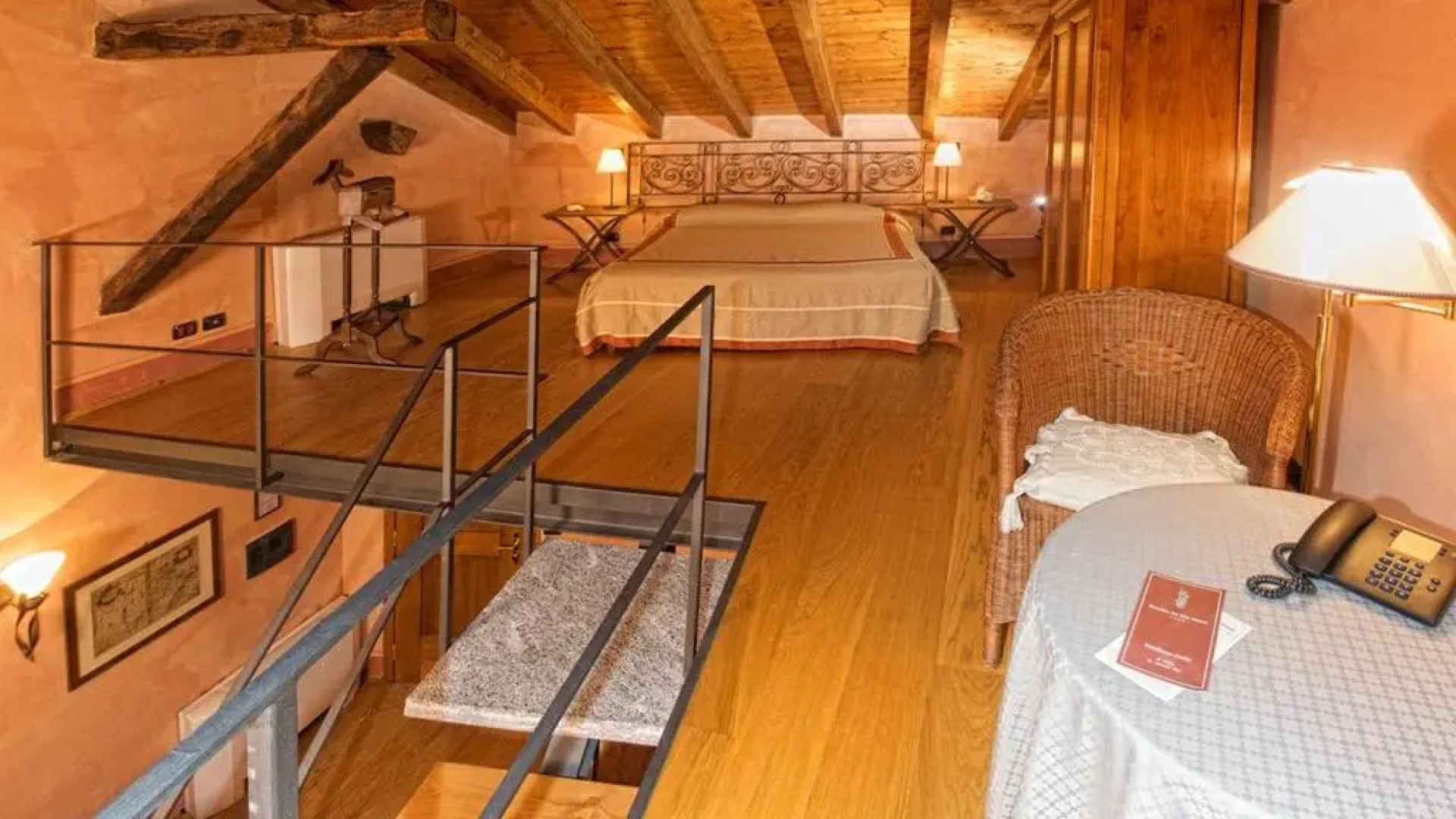 Hotel Locanda Dei Mai Intees